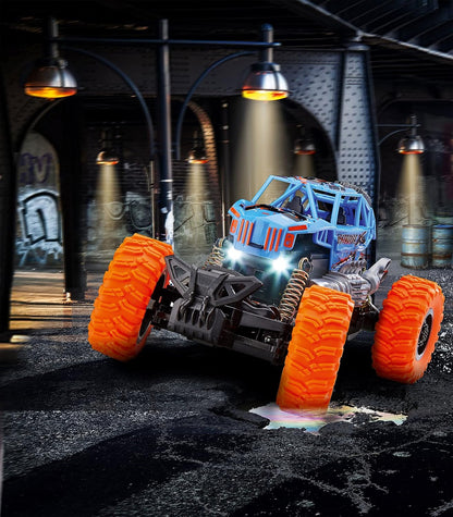 Revell Control Car Destroyer XS, schaal 1:18, perfect voor binnen- en buitenavonturen, 2,4 GHz afstandsbediening, led-koplamp voor nachtritten, ideaal cadeau voor RC-fans vanaf 8 jaar