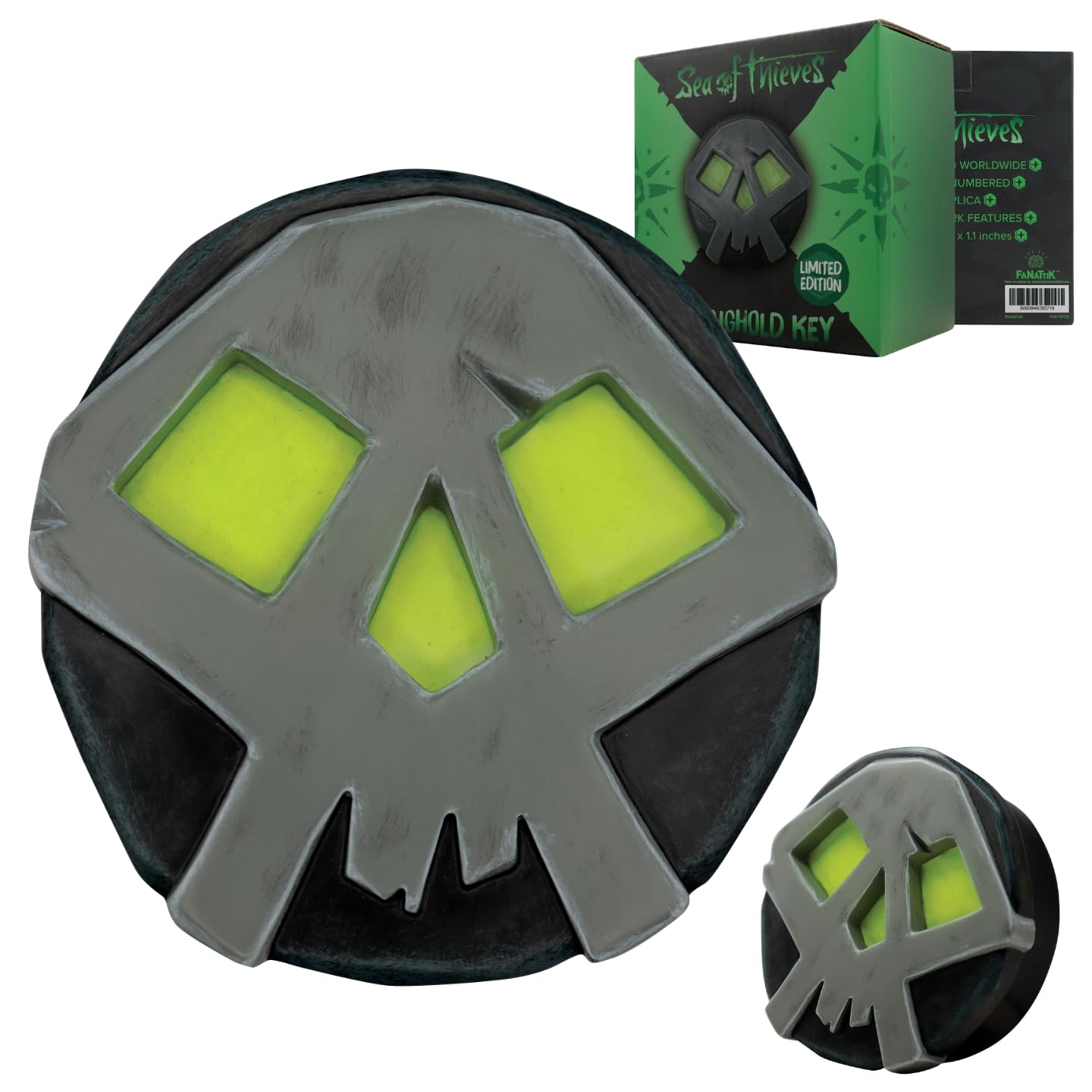 FaNaTtik Sea of Thieves Limited Edition Stronghold Key Resin Replica - Glow in the Dark Collector's Edition