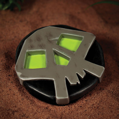 FaNaTtik Sea of Thieves Limited Edition Stronghold Key Resin Replica - Glow in the Dark Collector's Edition