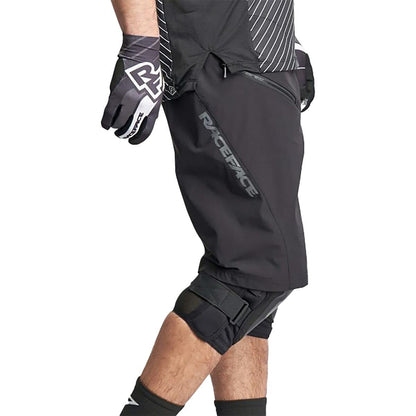 Race Face W Indy Shorts Schwarz, Damen Hose, Größe XS - Farbe Black