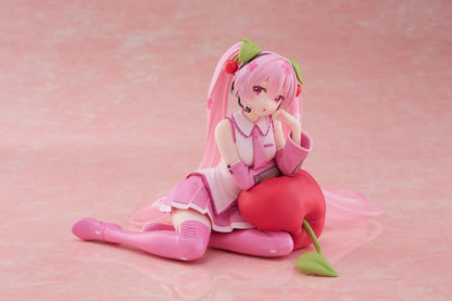 Taito-Sakura Miku Desktop Cute Figure (Cherry Cushion Ver.