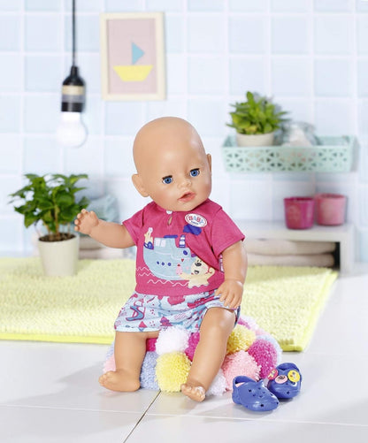 BABY born Bath Pyjamas with Shoes 43cm - For Toddlers 3 Years & Up - Easy for Small Hands - Includes Onesie, Shoes & Hanger