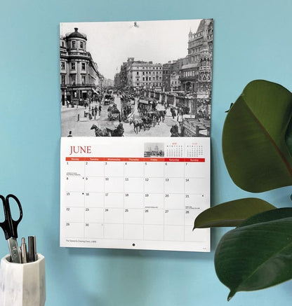 Carousel Worldwide, Nostalgic London 2026 A4 Wall Calendar