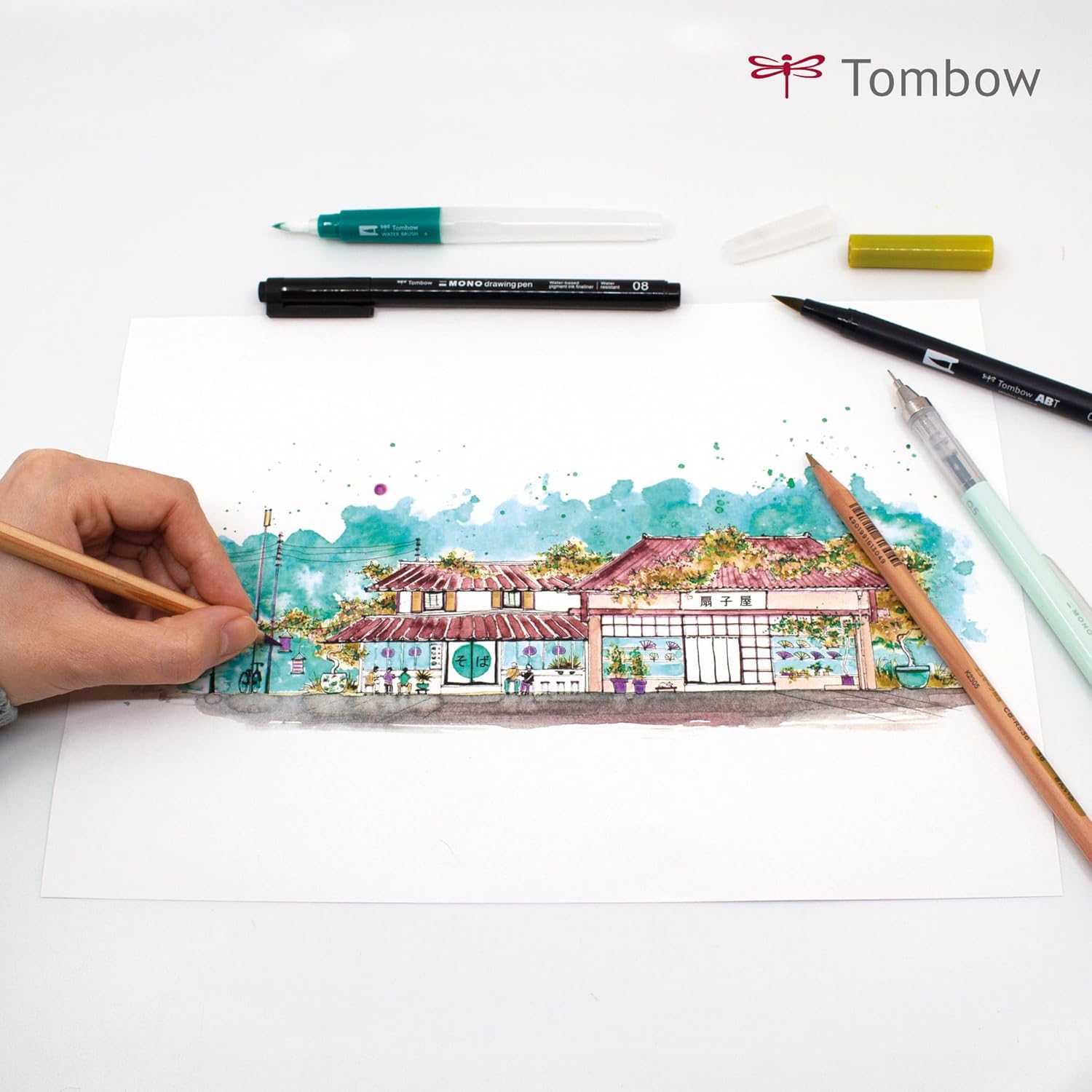 Tombow Urban Sketching Set Japan Edition, High-Quality Artist Pencils & Instructions, Brush Pens & Waterbrush for Watercolours, Metal Box for Storage