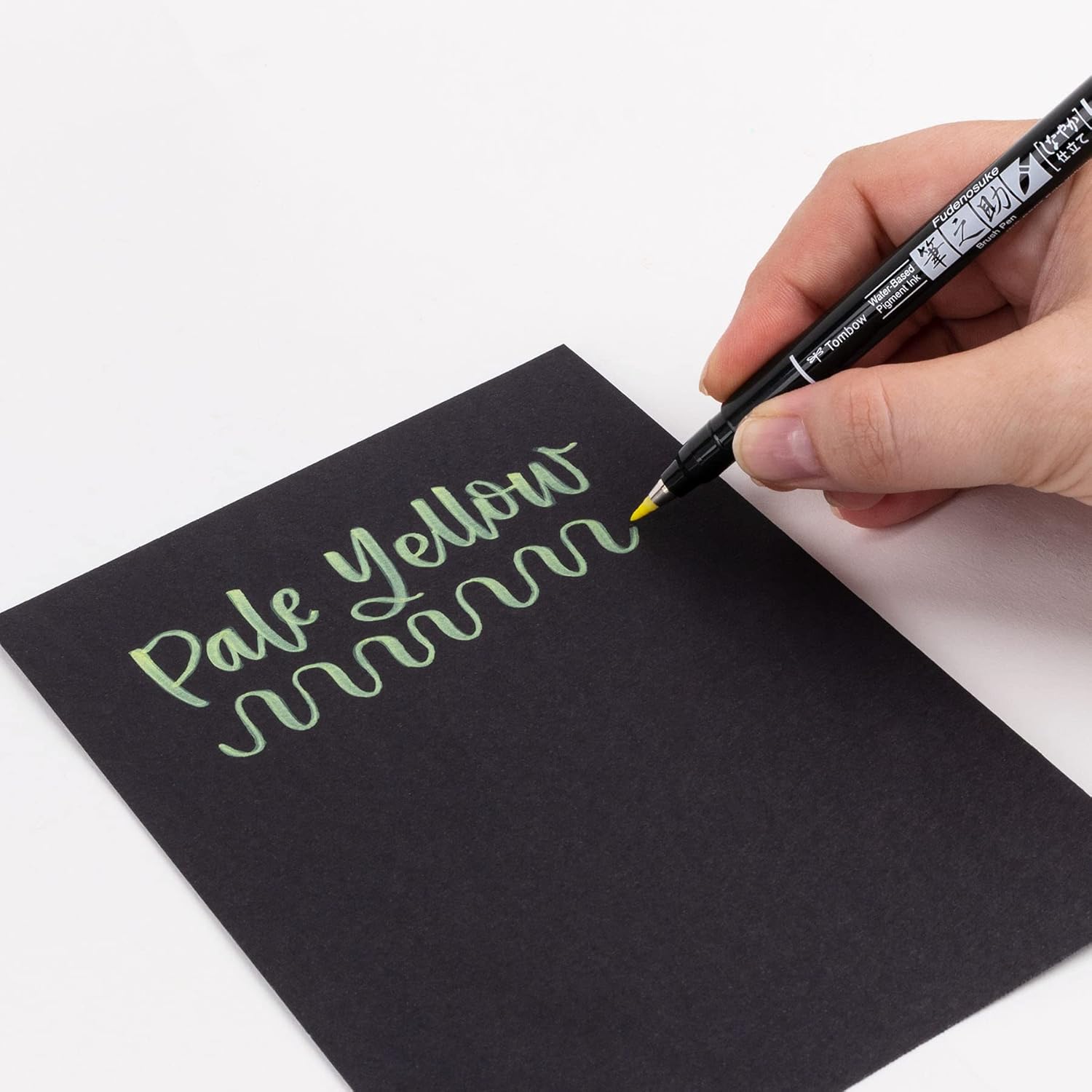 Tombow Brush Pen Fudenosuke pastel for black paper, pale yellow