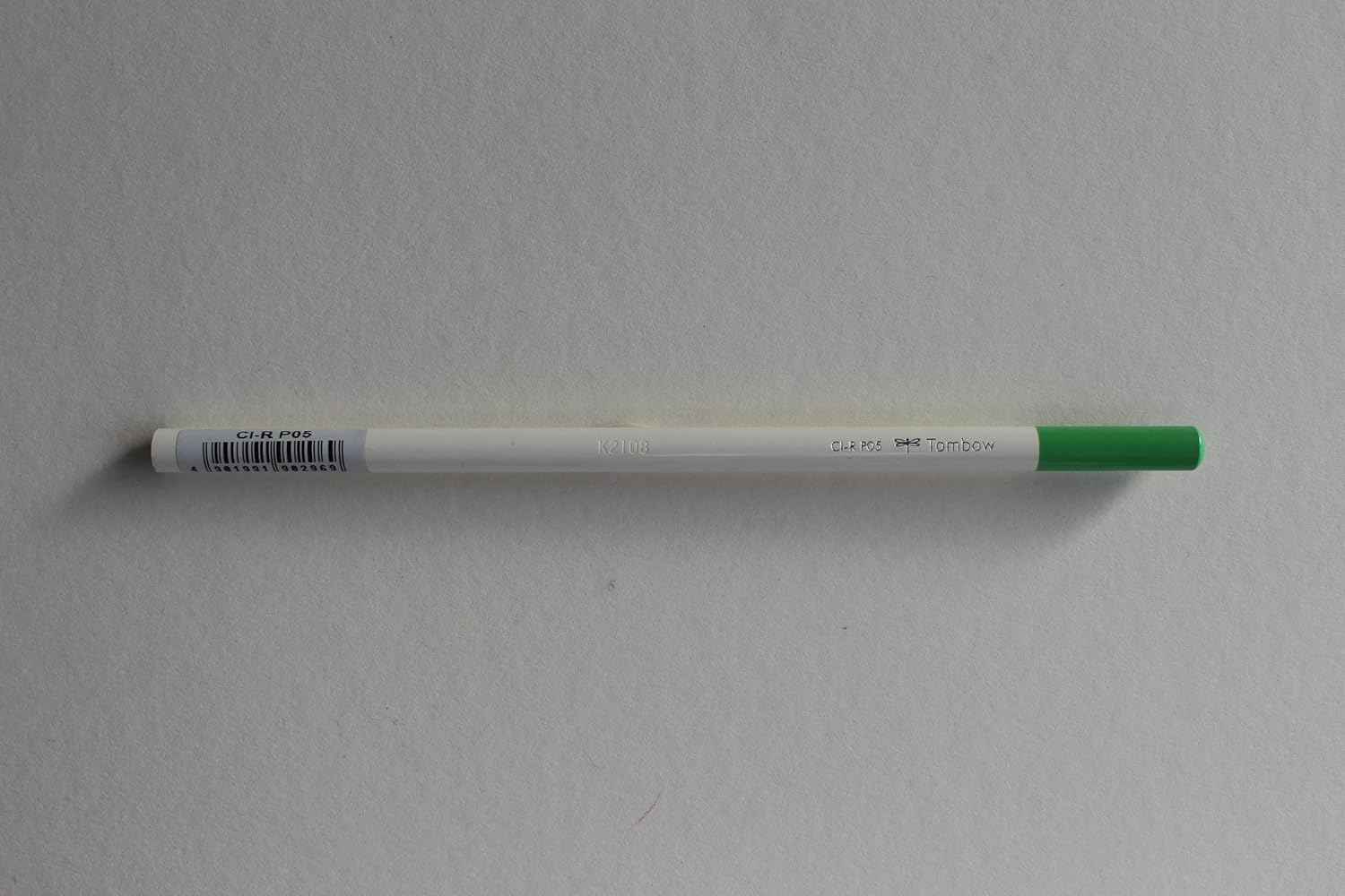 Tombow coloured pencil lettuce green, wax-based lead with high colour brilliance, artist's colour pencil for professional artists an beginners