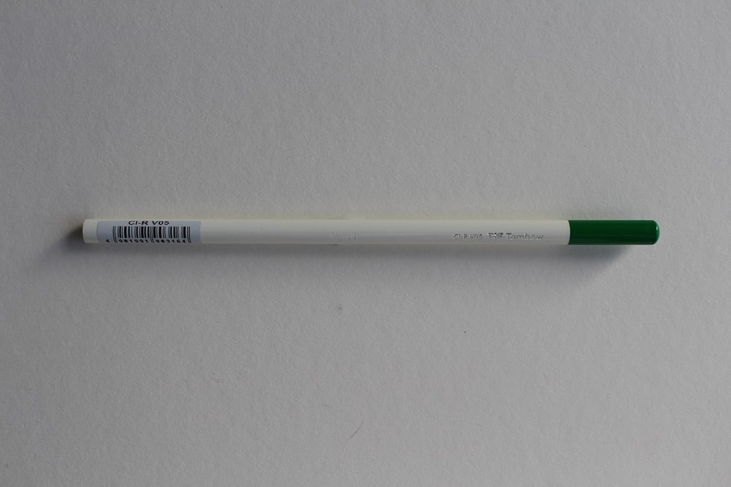 Tombow coloured pencil parrot green, wax-based lead with high colour brilliance, artist's colour pencil for professional artists an beginners