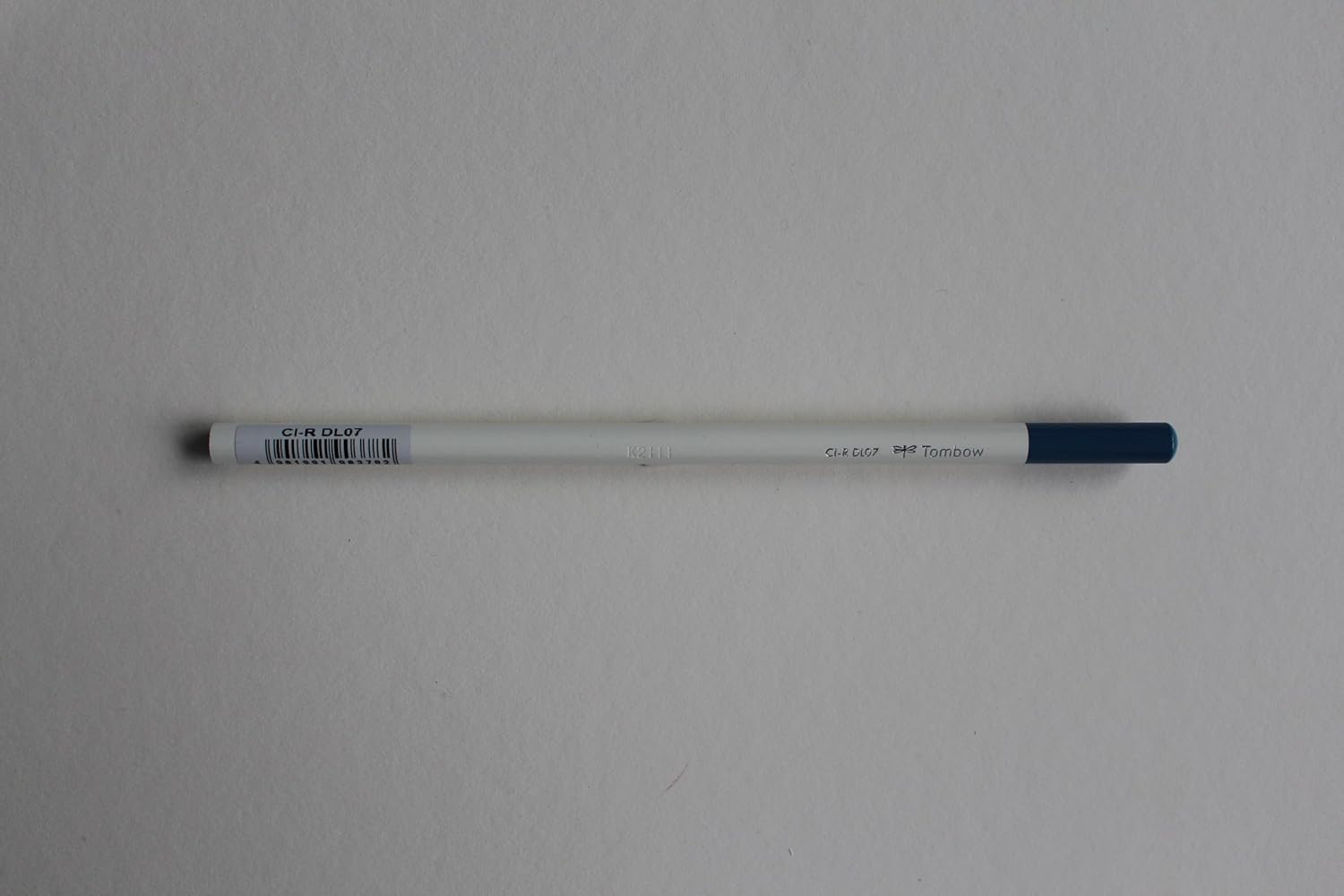 Tombow coloured pencil jay blue, wax-based lead with high colour brilliance, artist's colour pencil for professional artists an beginners
