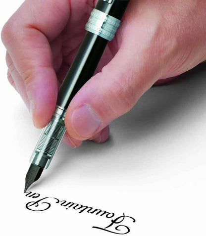 Platinum, penna stilografica con pennino sottile 1