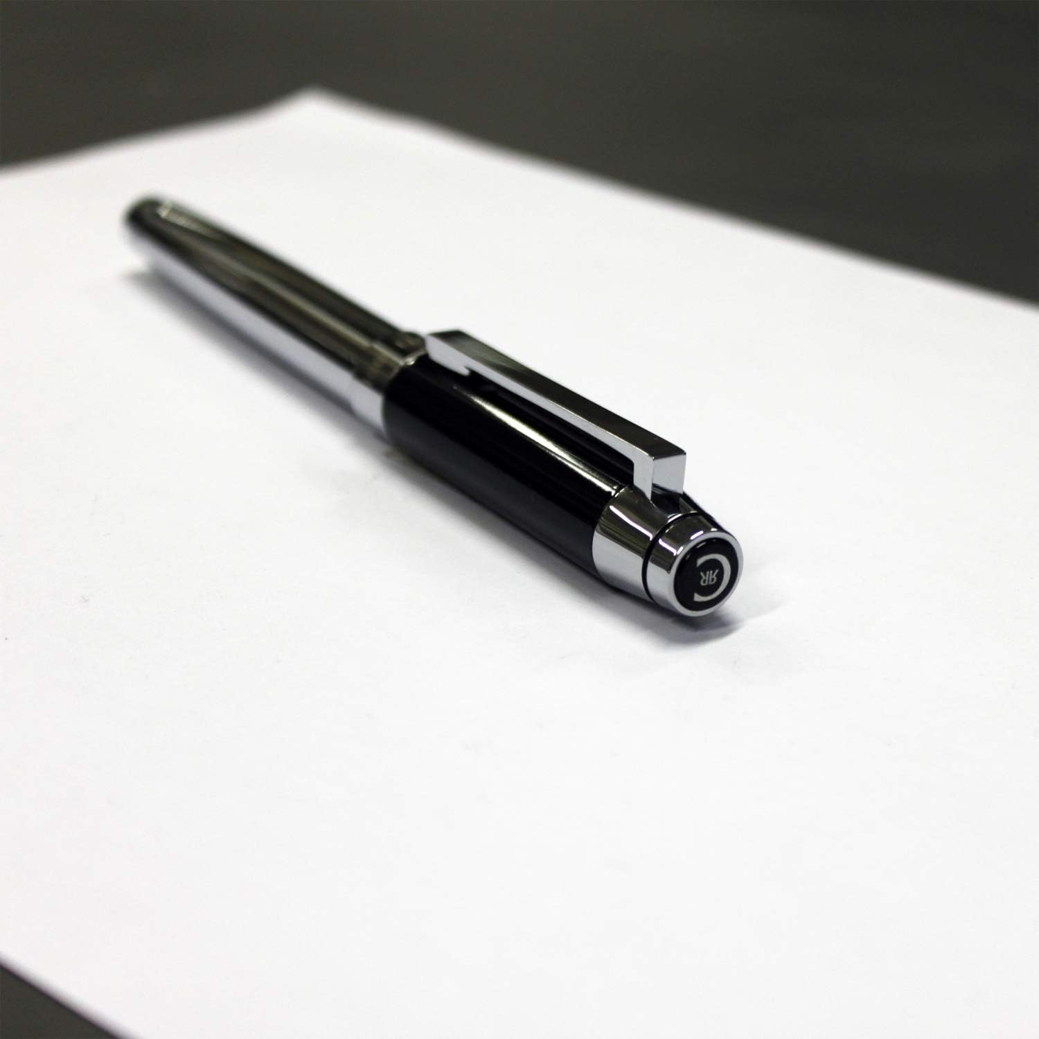 CERRUTI 1881: Fountain Pen HERITAGE Black Pen with subtle metallic accents and black finishes. Medium Nib
