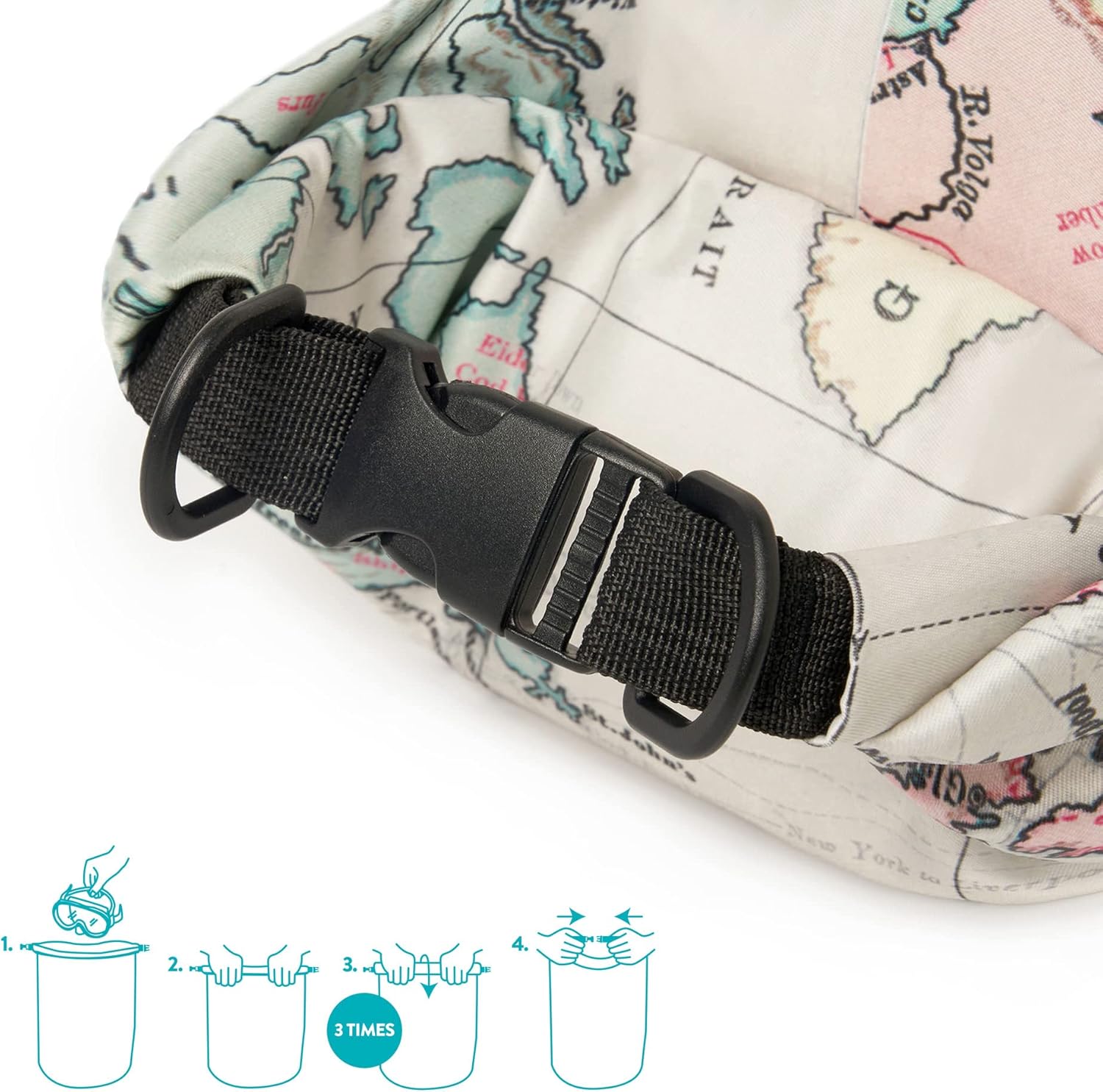 Legami - Waterproof Sack, Waterproof Duffel Bag 10 litres, Dry Bag, Hermetic Seal, Lightweight, Compact, Easy to Carry, Travel, 10 l, Travel