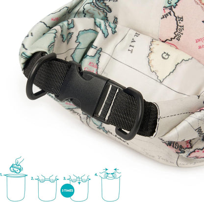 Legami - Waterproof Sack, Waterproof Duffel Bag 10 litres, Dry Bag, Hermetic Seal, Lightweight, Compact, Easy to Carry, Travel, 10 l, Travel