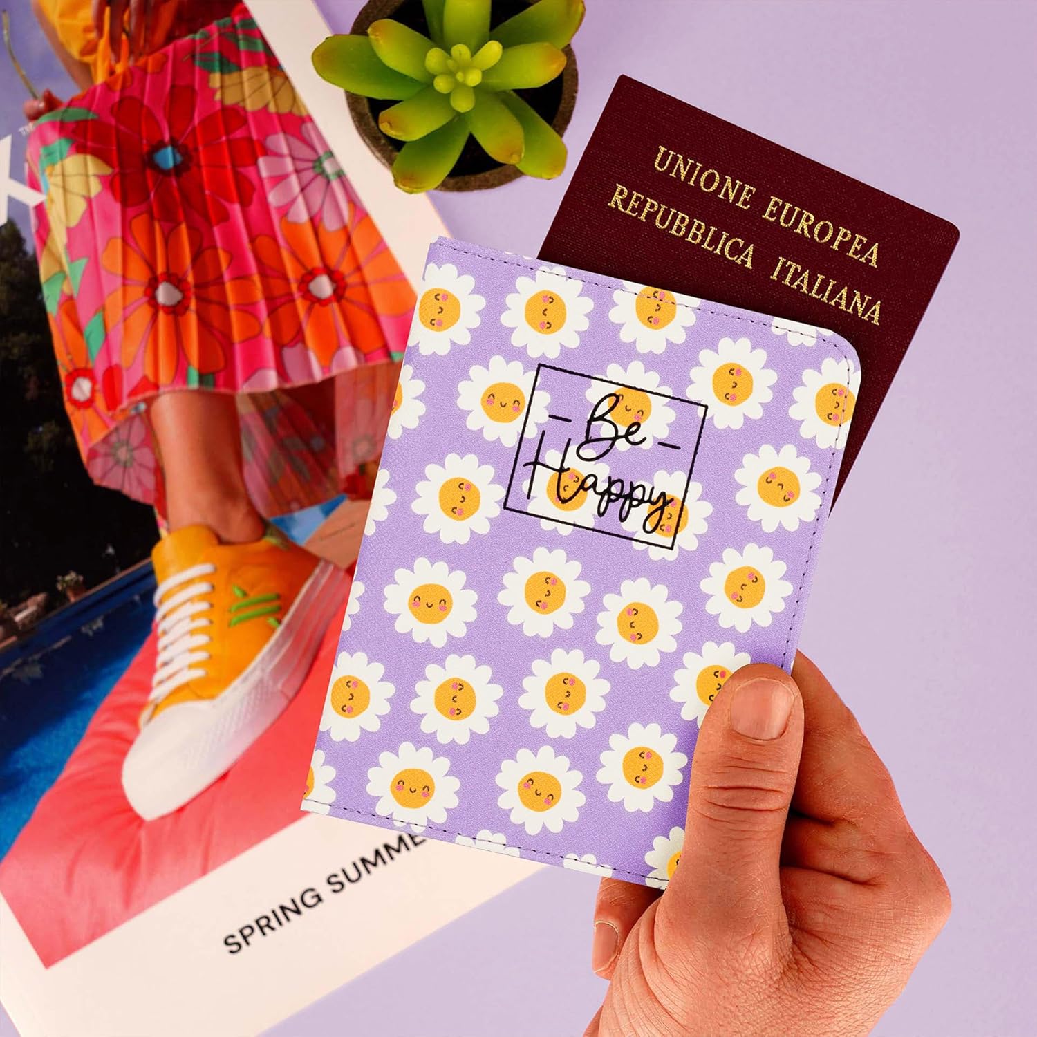 Legami - Passport Holder with Flowers, Passport Holder Wallet for Travel, Passport Case, 1 Passport Pocket, 4 Card Pockets, RFID Protection, 10.5 x 14 x 1 cm, Daisy Theme, Purple, S, Casual