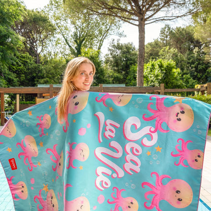 Legami Beach Towel - Octopus