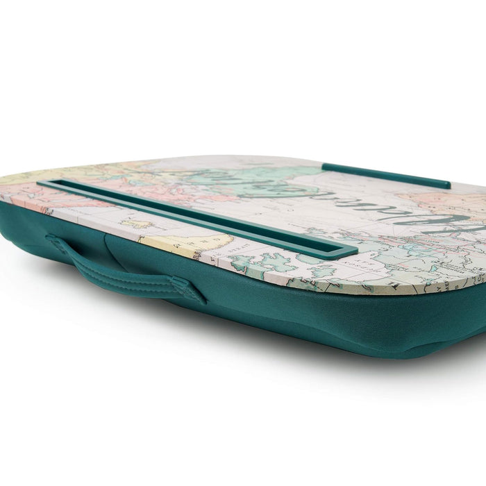 Legami - Soporte para Ordenador portátil, 44 x 33,5 cm, Ranura para Tableta, Tema Viaje, cojín Suave con Relleno, asa Lateral