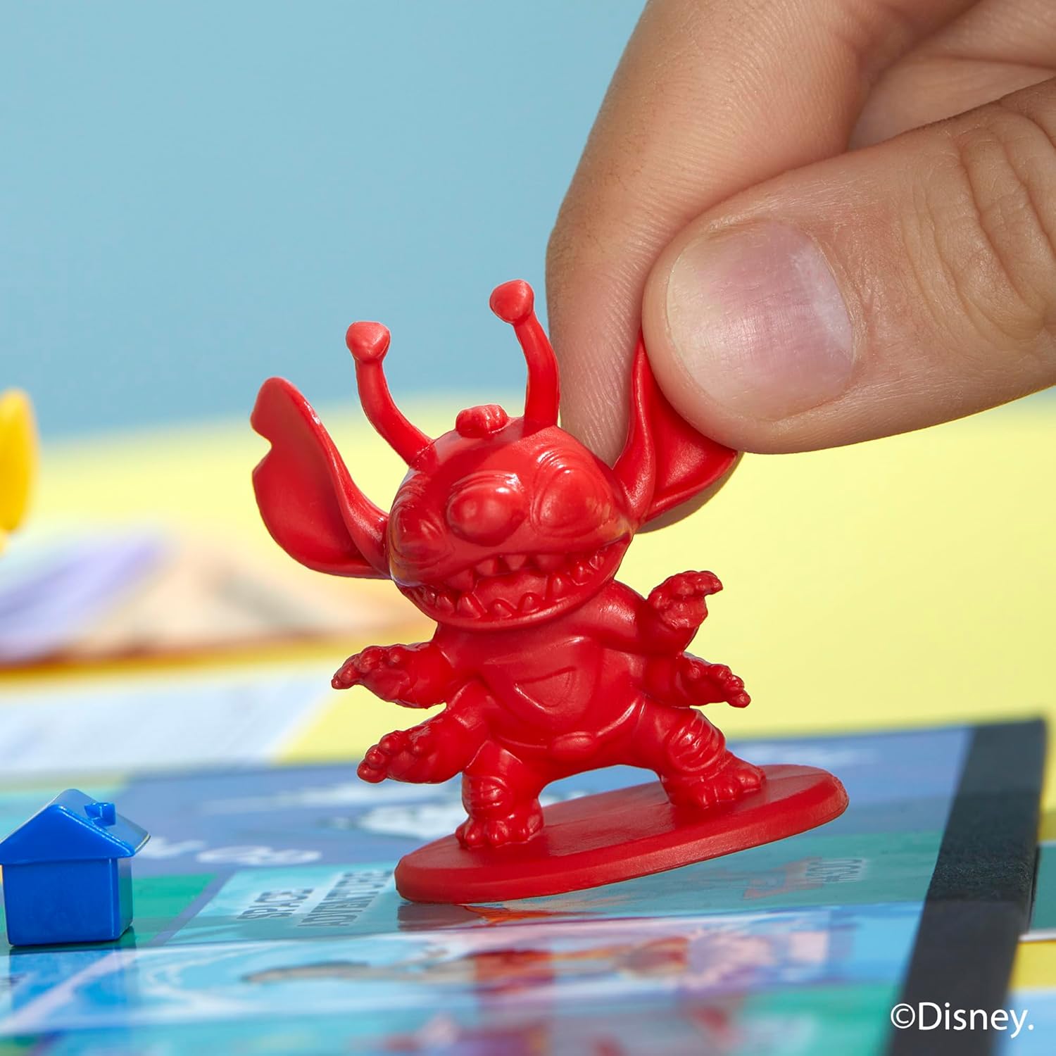 Monopoly Stitch, Brettspiel, 2 bis 4 Spieler, 30 Minuten, Disney Lilo & Stitch Edition, ab 8 Jahren