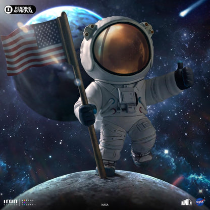 Iron Studios Apollo 11 - Astronaut Minico Vinyl Figure