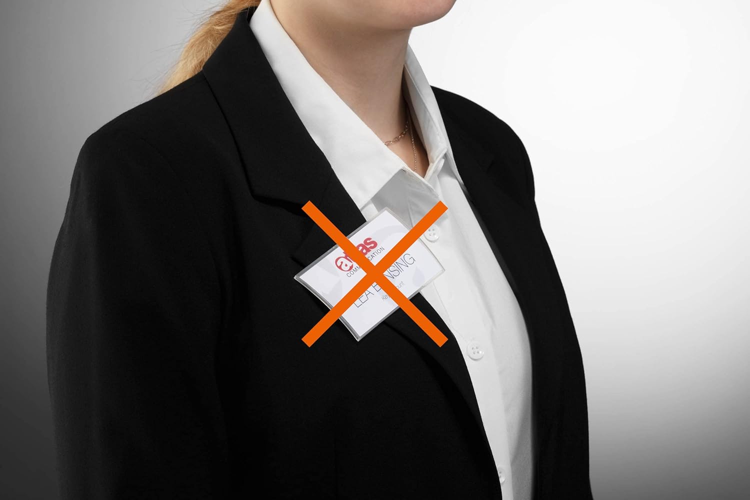 Durable Click Fold Name Badge - 54 x 90mm with Magnet - Anti-Twist - Made from Polypropylene - Pack of 10 - Transparent - Perfect for Events & Exhibitions
