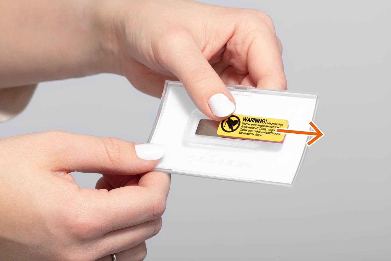 Durable Click Fold Name Badge - 54 x 90mm with Magnet - Anti-Twist - Made from Polypropylene - Pack of 10 - Transparent - Perfect for Events & Exhibitions