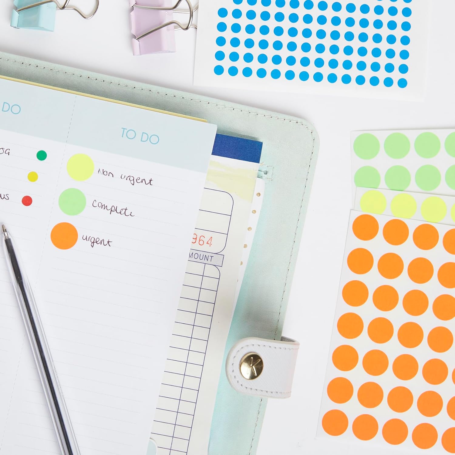 Blick Labels, Fluorescent Green, Self Adhesive Stickers, Coloured Dot, Circles, 13mm, 140 Labels, for Home, Office, Family, School, Holiday Calendar Organising, Planner, Rewards Chart, Colour Coding