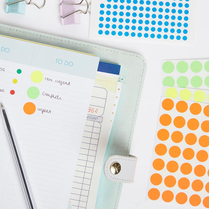 Blick Labels, Fluorescent Green, Self Adhesive Stickers, Coloured Dot, Circles, 13mm, 140 Labels, for Home, Office, Family, School, Holiday Calendar Organising, Planner, Rewards Chart, Colour Coding