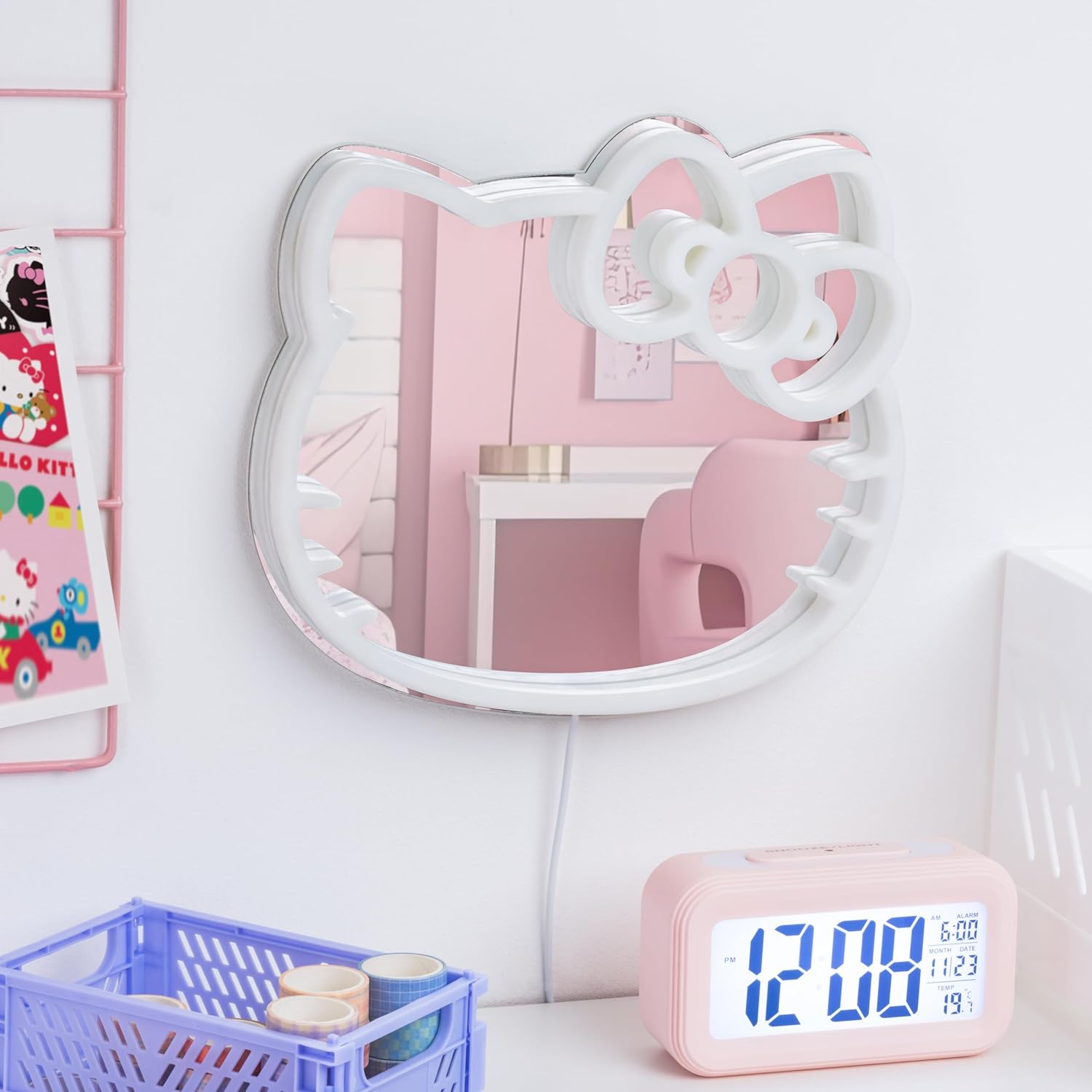 HELLO KITTY - Wall Mountable LED Neon Light