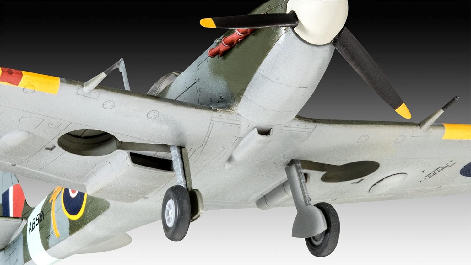 Revell- Combat Set Bf109G-10 & Spitfire Messerschmitt Accesorios, Color Plateado, Mittel (RV03710