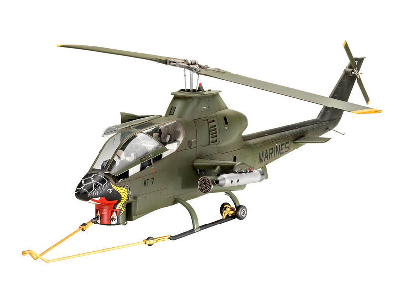 REVELL - Bell AH-1G Cobra 1:32  (deleted) /Toys