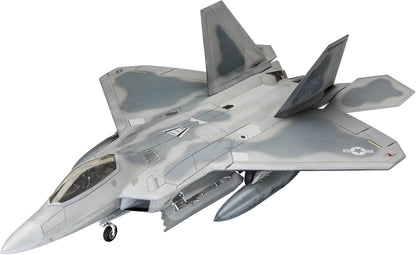 Revell 03858 Lockheed Martin F-22A Raptor 1:72 Scale Unbuilt/Unpainted Plastic Model Kit