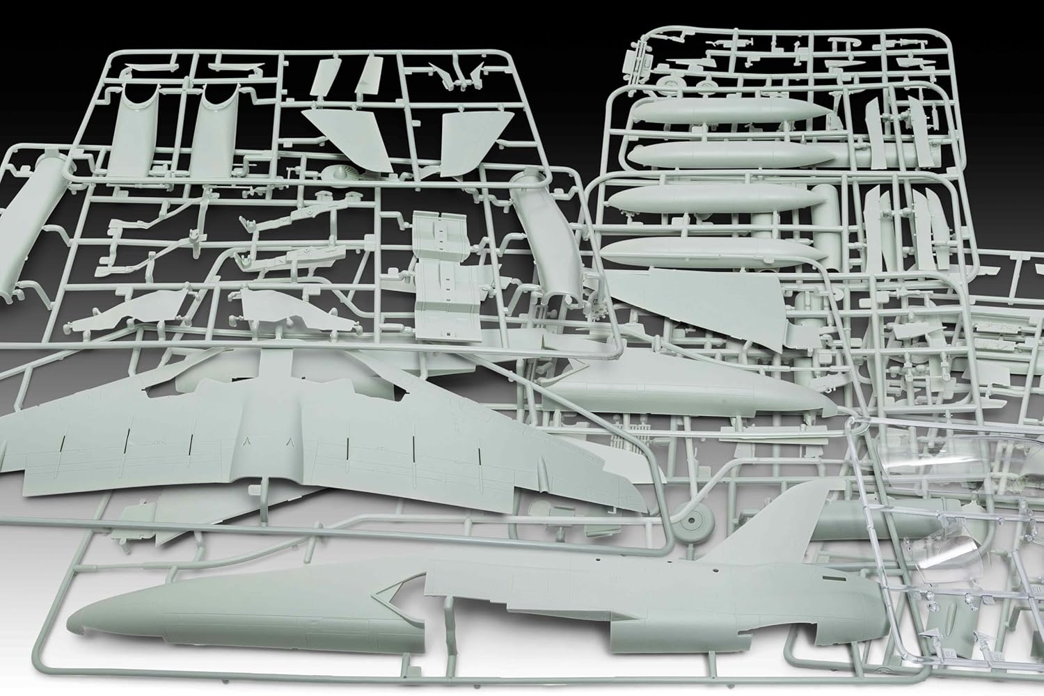Revell 04284 BAe Hawk T.1A RAF Red Arrows 1:72 Scale - Unbuilt/Unpainted Plastic Model Kit