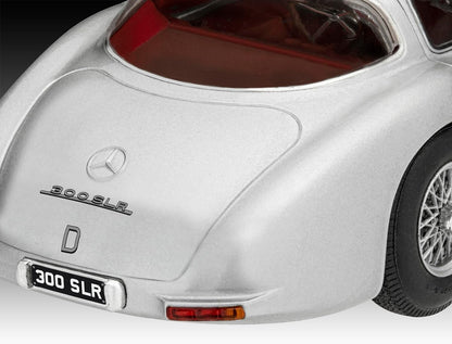 Revell Gift Set 05633 Mercedes-Benz 300 SLR 70th Anniversary 1:24 Scale Unbuilt Plastic Model Kit with Accessories, Silver