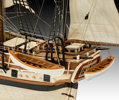 Revell Model Set 65458 Model Set HMS Beagle 1:96 Scale Unbuilt/Unpainted Plastic Model Kit with Accessories