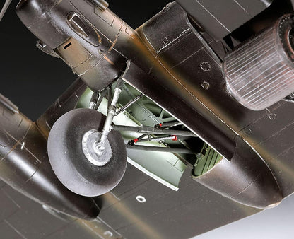 Revell Model Set 64295 Avro Lancaster B.III Dambusters 1:72 Scale Unbuilt/Unpainted Plastic Model Kit with Accessories