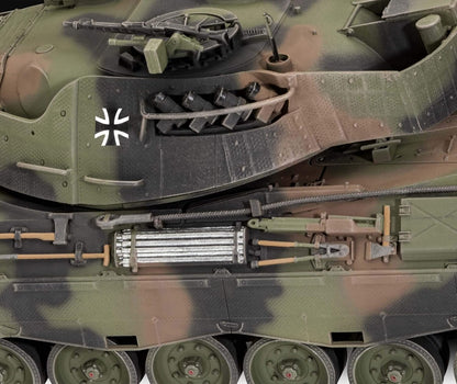 Revell Model Set 63320 Leopard Tank 1A5 1:35 Scale Unbuilt/Unpainted Plastic Model Kit With Accessories