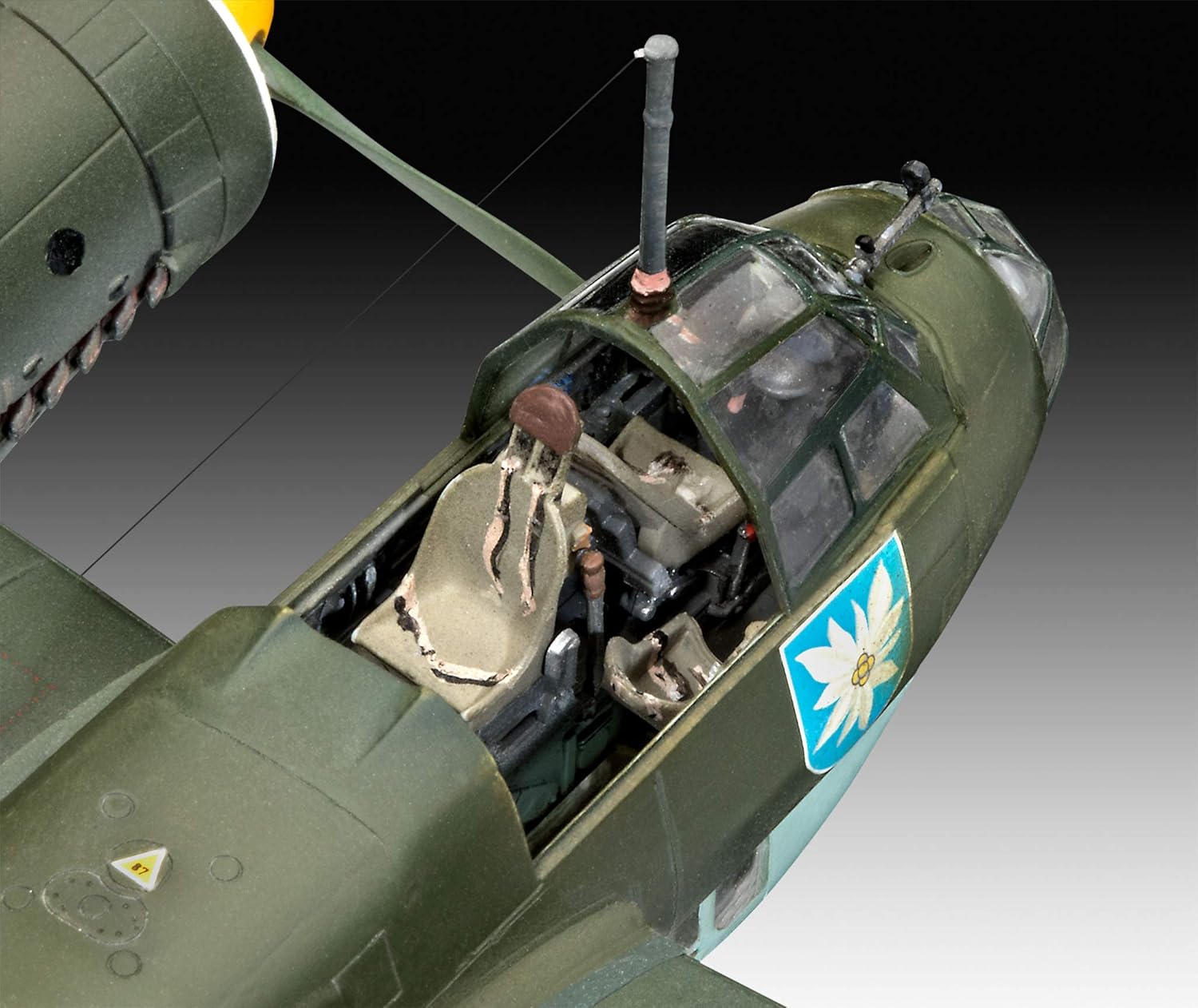 Revell Model Set 64972 Junkers Ju88 A-1 "Battle of Britain 1:72 Scale Unbuilt/Unpainted Plastic Model Kit with Accessories