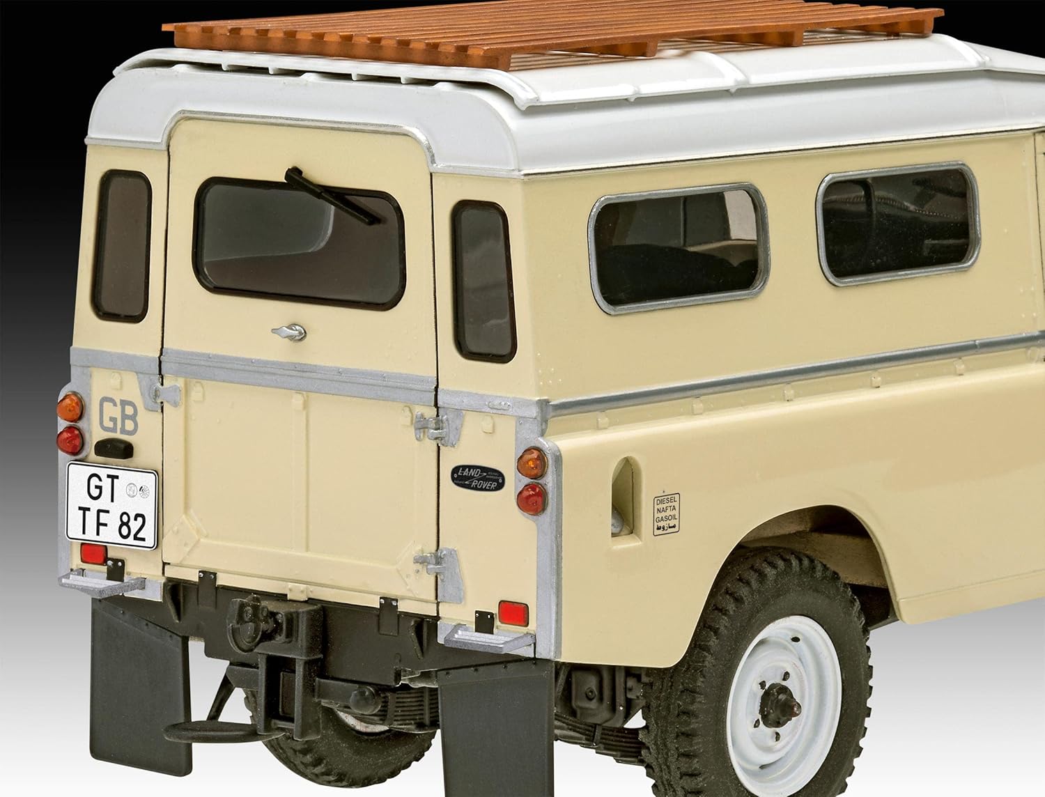 Revell Modellbausatz I Land Rover Series III LWB 109 I Maßstab 1:24 I Level 3 Bausatz I Teileanzahl 174 I ab 10+ Jahren I Mehrteiliger Vierzylinder-Motor I Aufkleber mit verschiedenen Kennzeichen