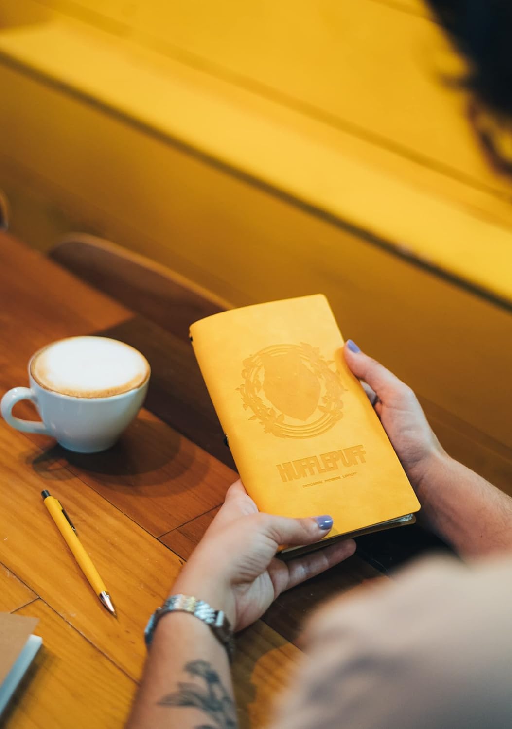 Grupo Erik Reisetagebuch zum Selberschreiben Harry Potter Hogwarts Hufflepuff Bullet Journal Dotted Notizbuch Leder (synthetisch) Tagebuch für Erwachsene Kinder Notizbuch Klein Notizbuch Gepunktet