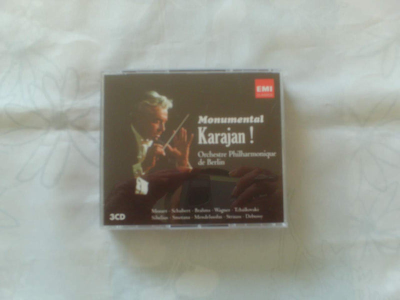 Monumental Karajan !