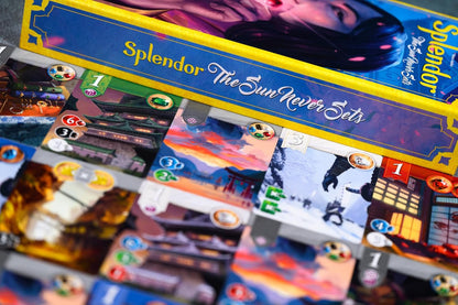Asmodee | Splendor: The Sun Never Sets | Board Game Expansion | Ages 10+ | 2-4 Players | 30 Minutes Playing Time