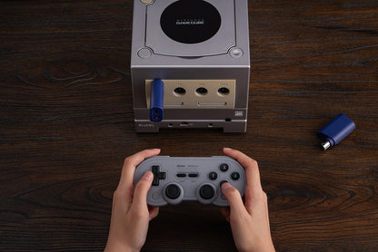 8BitDo Bluetooth Retro Receiver for NGC, Wii and Windows, Compatible with Xbox Series Controller, Xbox One Bluetooth Controller, Switch Pro and PS5/PS4 Controller