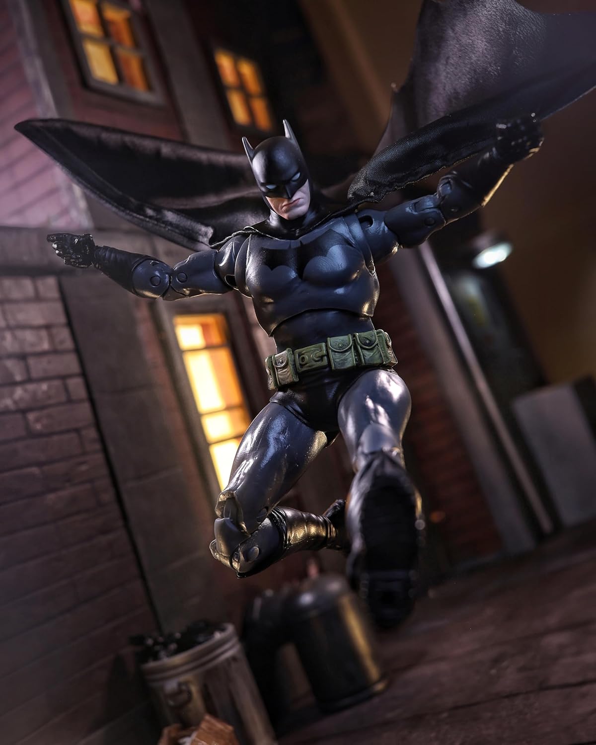 McFarlane DC Multiverse Batman (Batman: Year One Part 4) Gold Label 7in Action Figure Toys