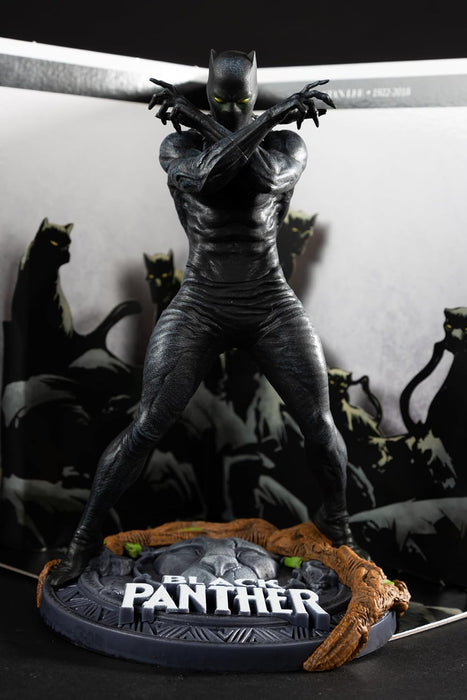 McFarlane Toys Marvel Black Panther Sammlerstück im Maßstab 1:10 mit Szene (Marvel Knights #4