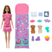Barbie Pop en Speelset met 2 speelgoedhondjes en meer dan 10 accessoires, puppyslaapfeestje met kleurveranderingsfunctie, slaapzak, oogmaskers en meer, HXN01