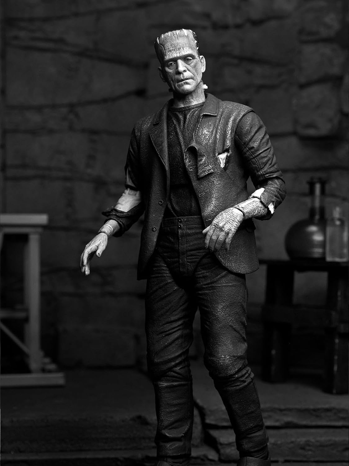NECA Frankenstein Frankenstein Bride Action Figure 18 cm