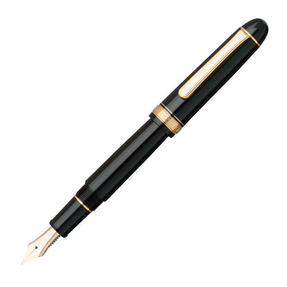 PLATINUM Japanese Fountain Pen #3776 Century Gold Trim Black in Black UEF/Black/0.18-0.24 mm/Handmade/14K Gold Nib with Gift Box/Fountain Pen
