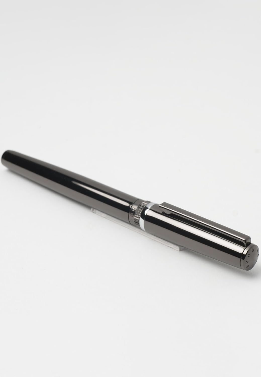 Hugo Boss Fountain pen Gear Metal Dark Chrome