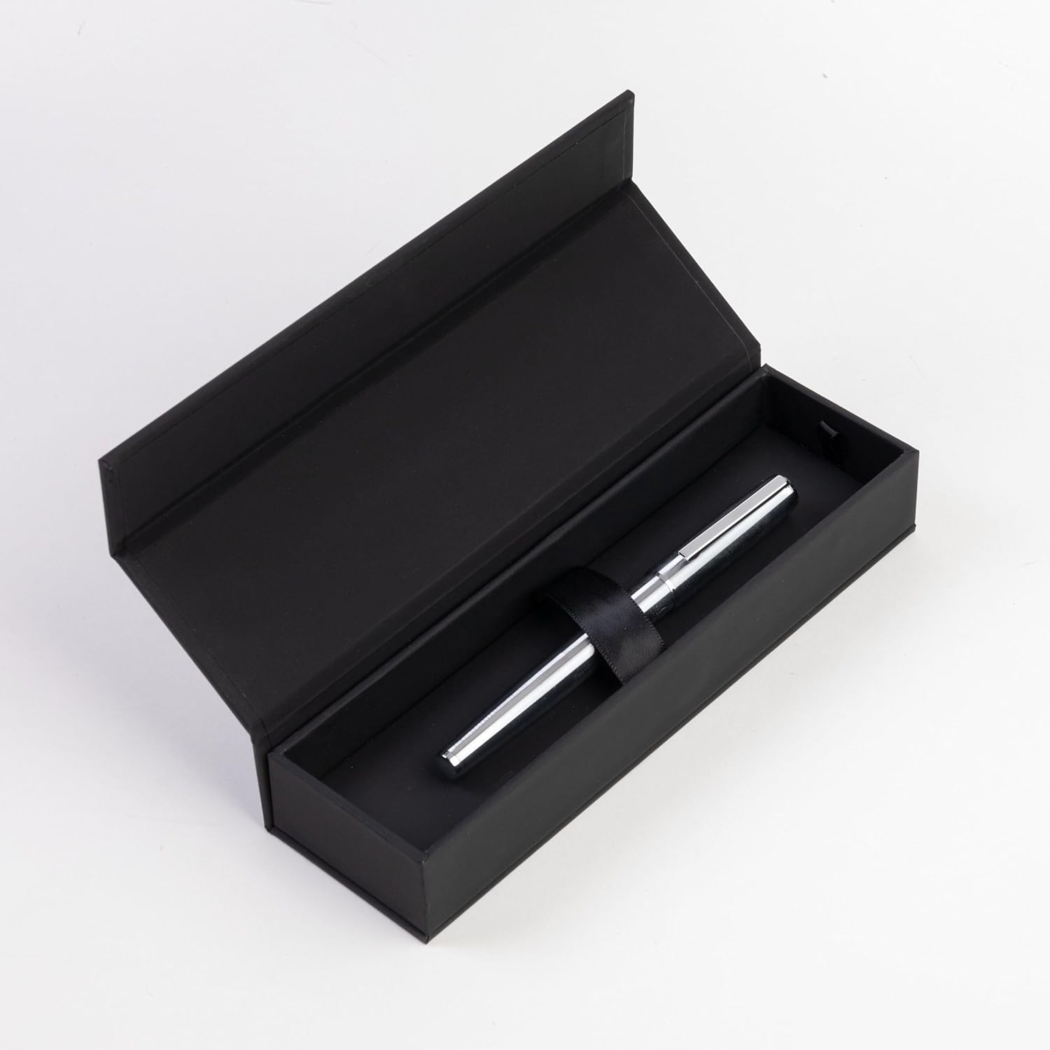 Hugo Boss Label Chrome Fountain Pen