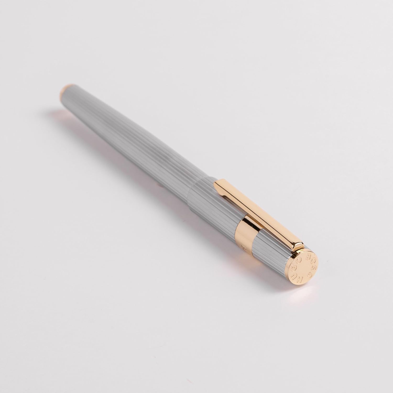 Hugo Boss Gear Pinstripe Silver/Gold Fountain Pen