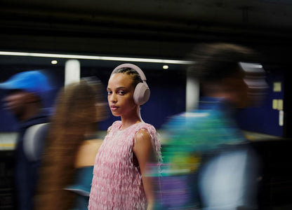 Sony - Wh-1000Xm5 Noise Cancelling Wireless Headphones