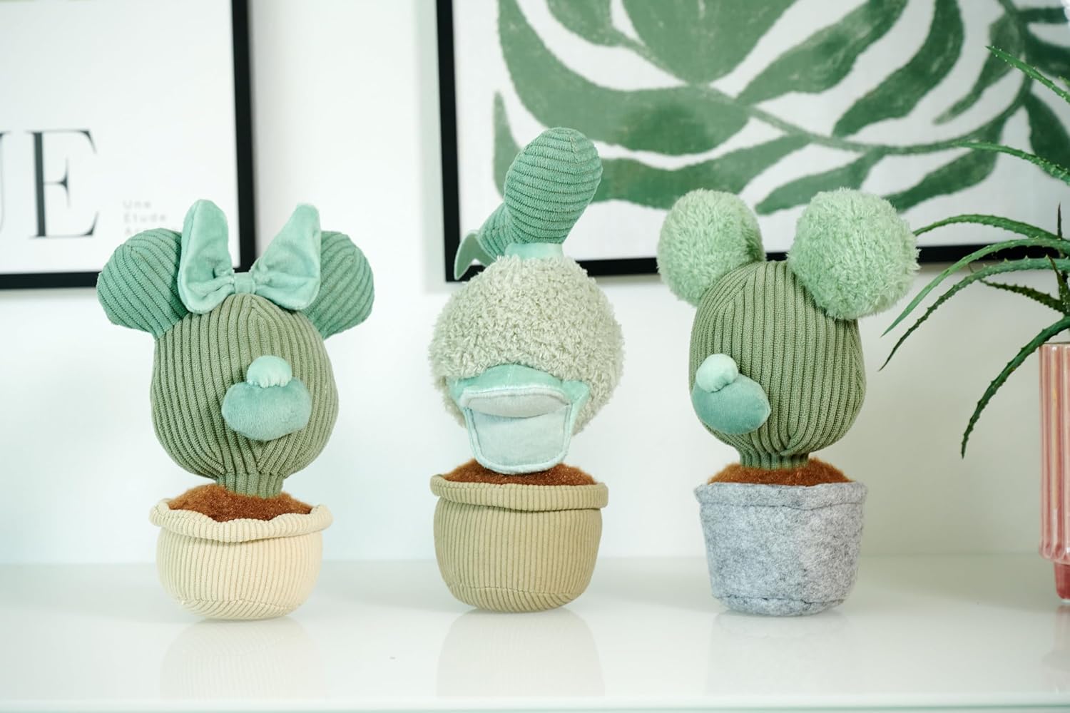 Disney Plants Plush Figure Donald 20 Cm